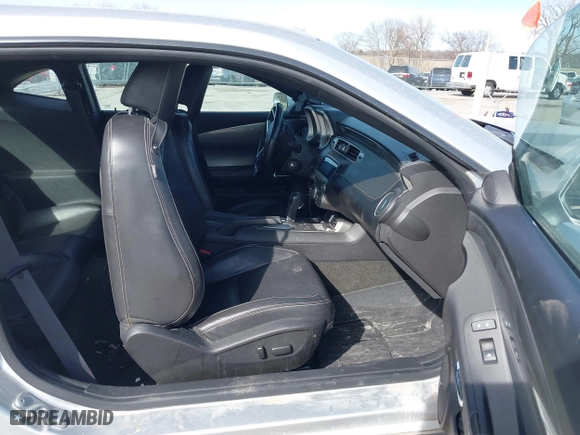 2012 Chevrolet Camaro 2LT with VIN 2G1FC1E34C9102205, listed as a IAAI auction lot 41774482 with 91,332 mi miles. Bid and sale history available at carsss.com. Image 5.