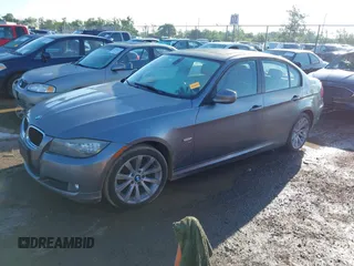 2011 BMW 3 Series 328i xDrive with VIN WBAPK5G57BNN30833, listed as a IAAI auction lot 42632292 with 157,153 mi miles and . Bid and sale history available at DreamBid. Image 2.
