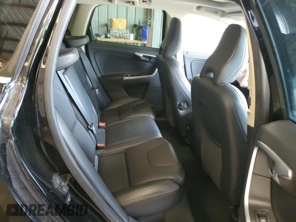 2011 Volvo XC60 3.0T with VIN YV4902DZ0B2193752, listed as a Copart auction lot 62071495 with 131,940 mi miles and Salvage title. Bid and sale history available at DreamBid. Image 11.