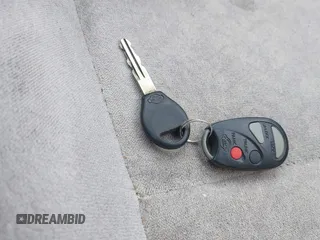 2002 Nissan Sentra GXE z VIN 3N1CB51A62L555071, wystawiony jako IAAI lot #41938237 z przebiegiem 176 560 mil mil oraz . Historia ofert i sprzedaży dostępna na DreamBid. Obrazek 11.