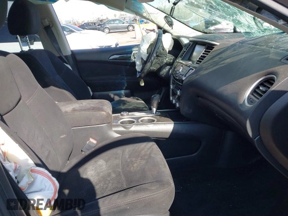 2014 Nissan Pathfinder SV z VIN 5N1AR2MM9EC734849, wystawiony jako IAAI lot #41361068 z przebiegiem 139 903 mil mil oraz . Historia ofert i sprzedaży dostępna na DreamBid. Obrazek 5.