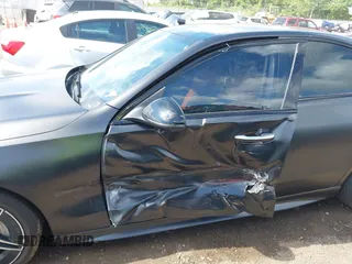 2024 Mercedes-Benz C 300 z VIN W1KAF4HB2RR178054, wystawiony jako IAAI lot #42434925 z przebiegiem 16 016 mil mil oraz . Historia ofert i sprzedaży dostępna na DreamBid. Obrazek 6.