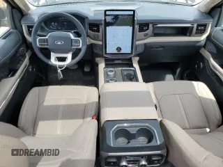 2023 Ford Expedition Max Limited с VIN 1FMJK2A82PEA63950, выставлен на аукционе Copart как лот 55773495 с пробегом 33 588 миль миль и Списание • Salvage title. История ставок и продаж доступна на DreamBid. Изображение 8.