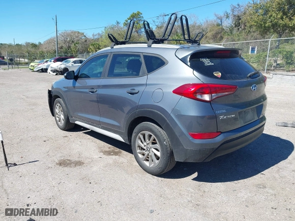 2017 Hyundai Tucson SE Plus with VIN KM8J33A45HU452928, listed as a IAAI auction lot 41601229 with 114,949 mi miles. Bid and sale history available at carsss.com. Image 3.