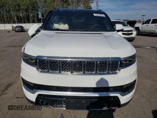 2022 Jeep Grand Wagoneer Series III с VIN 1C4SJVGJ2NS138006, выставлен на аукционе Copart как лот 43815935 с пробегом 29 969 миль миль и Списание • Salvage title. История ставок и продаж доступна на DreamBid. Изображение 5.