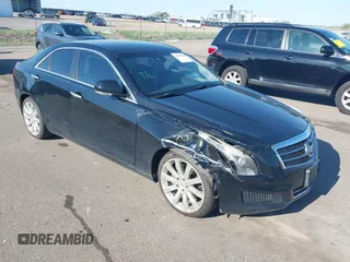 2013 Cadillac ATS Luxury z VIN 1G6AB5SX9D0151238, wystawiony jako IAAI lot #42183925 z przebiegiem 124 023 mil mil oraz . Historia ofert i sprzedaży dostępna na DreamBid. Obrazek 1.