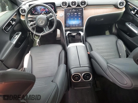 2022 Mercedes-Benz C 300 z VIN W1KAF4GBXNR046025, wystawiony jako Copart lot #57280085 z przebiegiem 43 649 mil mil oraz Czysty tytuł • Clean title. Historia ofert i sprzedaży dostępna na DreamBid. Obrazek 8.