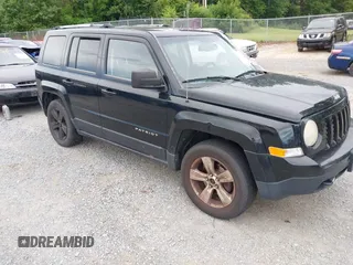 2014 Jeep Patriot Limited с VIN 1C4NJRCB8ED500900, выставлен на аукционе IAAI как лот 42543092 с пробегом 152 229 миль миль и . История ставок и продаж доступна на DreamBid. Изображение 1.