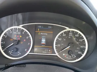 2019 Nissan Sentra S with VIN 3N1AB7AP4KY362315, listed as a IAAI auction lot 40266339 with 76,901 mi miles and . Bid and sale history available at DreamBid. Image 7.