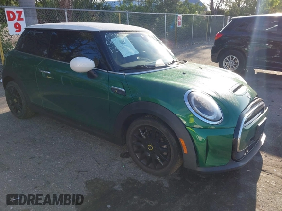2022 MINI Hardtop Cooper SE with VIN WMW13DJ04N2S26388, listed as a IAAI auction lot 42123462 with 23,129 mi miles and . Bid and sale history available at DreamBid. Image 1.