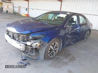 2018 Nissan Altima 2.5 SR with VIN 1N4AL3AP3JC148805, listed as a IAAI auction lot 42148950 with 145,850 mi miles. Bid and sale history available at carsss.com. Image 6.