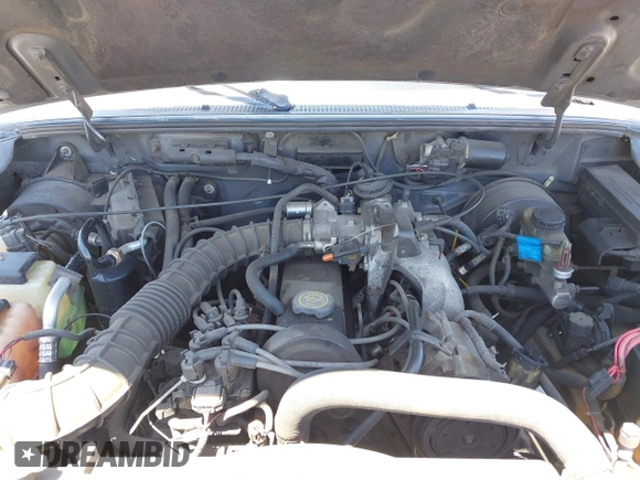 2000 Mazda B-Series Truck SE z VIN 4F4YR16C8YTM29596, wystawiony jako IAAI lot #42546448 z przebiegiem 188 031 mil mil oraz . Historia ofert i sprzedaży dostępna na DreamBid. Obrazek 10.