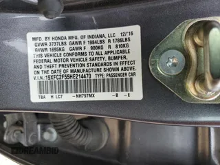2017 Honda Civic LX z VIN 19XFC2F55HE214470, wystawiony jako Copart lot #57785675 z przebiegiem 81 862 mil mil oraz Szkoda całkowita • Salvage title. Historia ofert i sprzedaży dostępna na DreamBid. Obrazek 12.