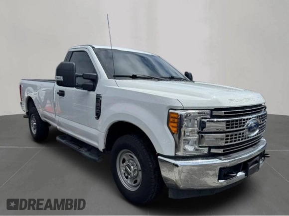 2017 Ford F-250 XL with VIN 1FTBF2A61HED40164, listed as a Copart auction lot 59527925 with 163,114 mi miles and Clean title. Bid and sale history available at DreamBid. Image 1.