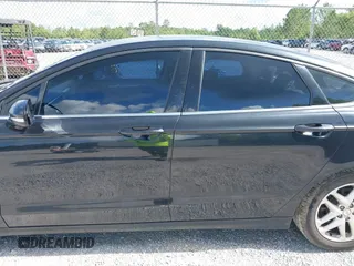 2013 Ford Fusion SE with VIN 3FA6P0H70DR278450, listed as a IAAI auction lot 42546066 with 187,613 mi miles and . Bid and sale history available at DreamBid. Image 14.