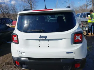 2015 Jeep Renegade Latitude with VIN ZACCJBBT3FPB39944, listed as a IAAI auction lot 41626054 with 115,802 mi miles and . Bid and sale history available at DreamBid. Image 16.