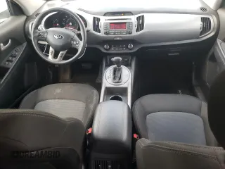 2016 Kia Sportage LX z VIN KNDPB3AC2G7858333, wystawiony jako Copart lot #55498915 z przebiegiem 113 740 mil mil oraz Czysty tytuł • Clean title. Historia ofert i sprzedaży dostępna na DreamBid. Obrazek 8.