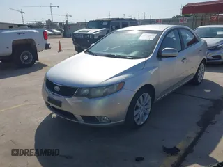 2010 Kia Forte SX с VIN KNAFW4A34A5116442, выставлен на аукционе IAAI как лот 42202552 с пробегом 133 303 миль миль и . История ставок и продаж доступна на DreamBid. Изображение 2.