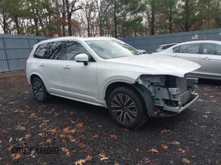 2021 Volvo XC90 Momentum z VIN YV4102PK6M1737322, wystawiony jako IAAI lot #41159908 z przebiegiem 41 138 mil mil oraz . Historia ofert i sprzedaży dostępna na DreamBid. Obrazek 1.