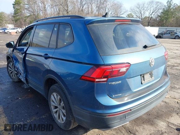 2020 Volkswagen Tiguan S with VIN 3VV1B7AXXLM002683, listed as a IAAI auction lot 41533012 with 108,257 mi miles and . Bid and sale history available at DreamBid. Image 3.