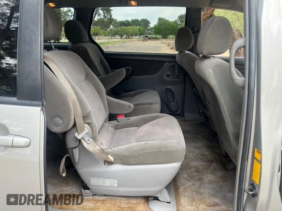 2006 Toyota Sienna CE with VIN 5TDZA23C76S494191, listed as a Copart auction lot 55898435 with 130,841 mi miles and Clean Title. Bid and sale history available at DreamBid. Image 6.