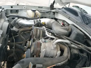 2007 Chevrolet Silverado 1500 Work Truck z VIN 1GCEK14X47Z158778, wystawiony jako IAAI lot #43335685 z przebiegiem 175 458 mil mil oraz . Historia ofert i sprzedaży dostępna na DreamBid. Obrazek 19.