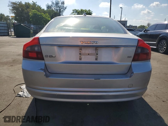 2008 Volvo S80 3.2L z VIN YV1AS982581076001, wystawiony jako Copart lot #58057545 z przebiegiem 187 058 mil mil oraz Szkoda całkowita • Salvage title. Historia ofert i sprzedaży dostępna na DreamBid. Obrazek 6.