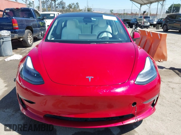 2023 Tesla Model 3 z VIN 5YJ3E1EA6PF566326, wystawiony jako IAAI lot #42687125 z przebiegiem 43 548 mil mil oraz . Historia ofert i sprzedaży dostępna na DreamBid. Obrazek 13.