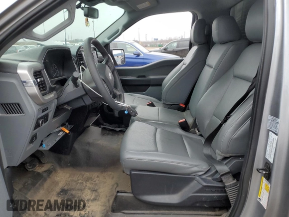 2022 Ford F-150 XL with VIN 1FTMF1C56NKD25163, listed as a Copart auction lot 48294315 with 104,625 mi miles and Clean title. Bid and sale history available at DreamBid. Image 7.