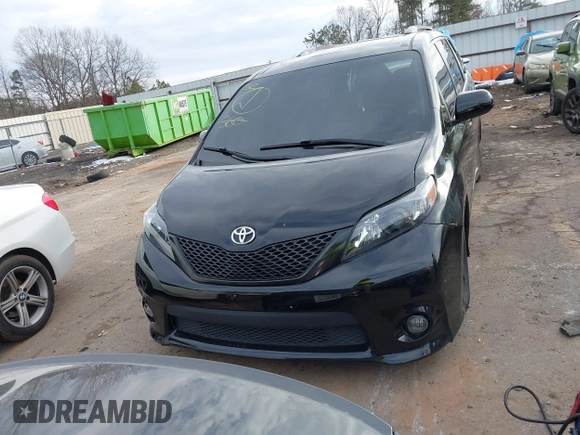 2011 Toyota Sienna SE with VIN 5TDXK3DCXBS112867, listed as a IAAI auction lot 41394925 with 235,567 mi miles. Bid and sale history available at carsss.com. Image 12.