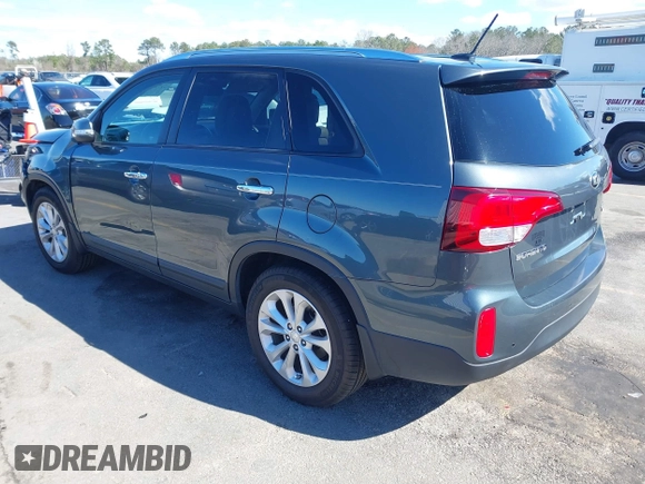2015 Kia Sorento EX with VIN 5XYKU4A70FG559566, listed as a IAAI auction lot 41727052 with 92,258 mi miles. Bid and sale history available at carsss.com. Image 3.