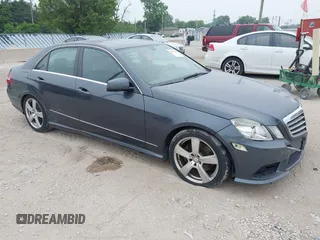 2011 Mercedes-Benz E 350 Luxury with VIN WDDHF8HB9BA492133, listed as a IAAI auction lot 42497236 with 203,911 mi miles and . Bid and sale history available at DreamBid. Image 1.