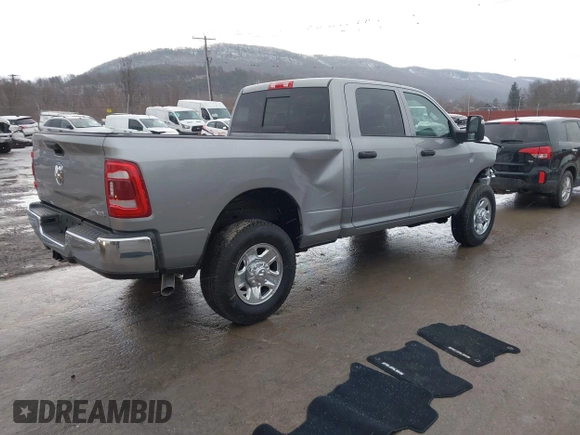 2024 Ram 2500 Tradesman with VIN 3C6UR5CJ2RG315276, listed as a IAAI auction lot 41570729 with 137 mi miles. Bid and sale history available at carsss.com. Image 4.