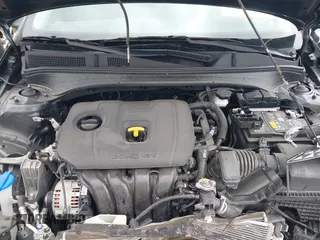 2024 Kia Forte LXS z VIN 3KPF24AD9RE792361, wystawiony jako IAAI lot #41863763 z przebiegiem 12 892 mil mil oraz . Historia ofert i sprzedaży dostępna na DreamBid. Obrazek 10.