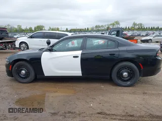 2018 Dodge Charger Police with VIN 2C3CDXKT4JH323762, listed as a IAAI auction lot 42184867 with 107,575 mi miles and . Bid and sale history available at carsss.com. Image 15.