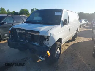 2013 Ford Econoline Cargo Commercial z VIN 1FTNE2EL9DDB37149, wystawiony jako IAAI lot #41971561 z przebiegiem 269 899 mil mil oraz . Historia ofert i sprzedaży dostępna na DreamBid. Obrazek 17.