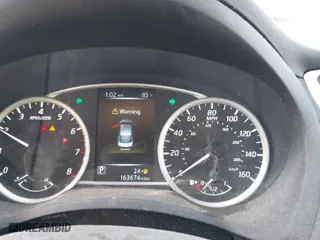 2016 Nissan Sentra SR with VIN 3N1AB7AP1GL668537, listed as a IAAI auction lot 41692546 with 163,674 mi miles. Bid and sale history available at carsss.com. Image 7.