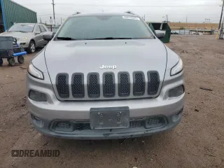 2018 Jeep Cherokee Latitude with VIN 1C4PJMCB8JD523356, listed as a Copart auction lot 58819505 with 107,182 mi miles and Salvage title. Bid and sale history available at DreamBid. Image 5.