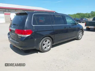 2009 Honda Odyssey Touring с VIN 5FNRL38999B018272, выставлен на аукционе IAAI как лот 42412203 с пробегом 154 987 миль миль и . История ставок и продаж доступна на DreamBid. Изображение 4.