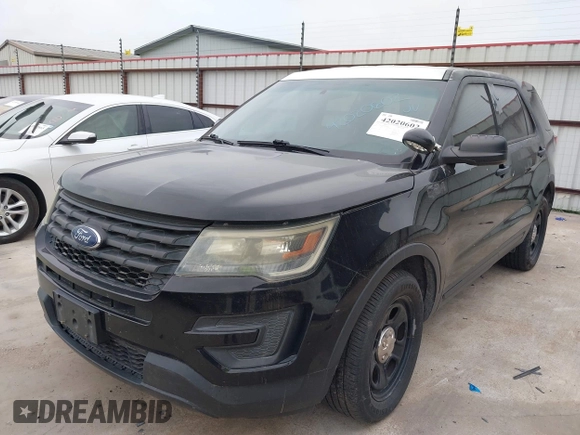 2016 Ford Utility Police Interceptor with VIN 1FM5K8AR9GGB44638, listed as a IAAI auction lot 42020602 with 136,518 mi miles. Bid and sale history available at carsss.com. Image 22.