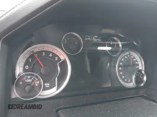 2016 Ram 1500 Laramie z VIN 1C6RR7NM7GS354329, wystawiony jako IAAI lot #41360188 z przebiegiem Nie podano mil oraz . Historia ofert i sprzedaży dostępna na DreamBid. Obrazek 7.