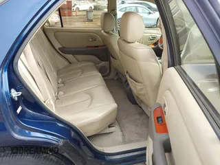 2001 Lexus RX with VIN JTJHF10U310170085, listed as a IAAI auction lot 41795796 with 205,057 mi miles and . Bid and sale history available at carsss.com. Image 8.