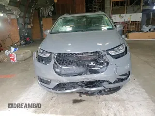 2022 Chrysler Pacifica Limited с VIN 2C4RC1GG7NR153169, выставлен на аукционе Copart как лот 53237435 с пробегом 93 350 миль миль и Списание • Salvage title. История ставок и продаж доступна на DreamBid. Изображение 12.