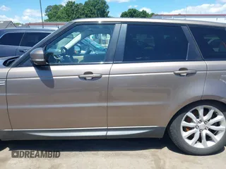 2015 Land Rover Range Rover Sport HSE z VIN SALWR2VF1FA531194, wystawiony jako IAAI lot #42344714 z przebiegiem 130 981 mil mil oraz . Historia ofert i sprzedaży dostępna na DreamBid. Obrazek 14.