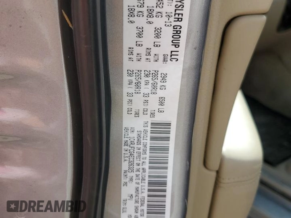 2014 Jeep Grand Cherokee Overland with VIN 1C4RJFCG4EC326325, listed as a Copart auction lot 49166645 with 128,261 mi miles and Salvage Title. Bid and sale history available at DreamBid. Image 14.