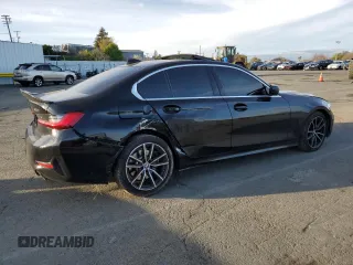 2019 BMW 3 Series 330i with VIN 3MW5R1J57K8B02431, listed as a Copart auction lot 47676085 with 0 mi miles and Salvage Title. Bid and sale history available at carsss.com. Image 3.