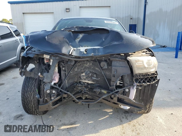 2019 Dodge Durango R/T with VIN 1C4SDHCT9KC604827, listed as a Copart auction lot 53370365 with 125,528 mi miles and Non repairable. Bid and sale history available at DreamBid. Image 5.
