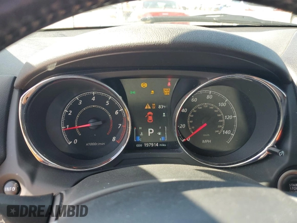 2014 Mitsubishi Outlander SE z VIN 4A4AP4AU0EE008997, wystawiony jako Copart lot #52527595 z przebiegiem 197 914 mil mil oraz Czysty tytuł • Clean title. Historia ofert i sprzedaży dostępna na DreamBid. Obrazek 9.