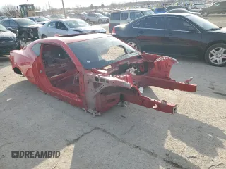 2020 Chevrolet Camaro 2SS z VIN 1G1FH1R71L0110867, wystawiony jako Copart lot #44253875 z przebiegiem Nie podano mil oraz Szkoda całkowita • Salvage title. Historia ofert i sprzedaży dostępna na DreamBid. Obrazek 4.