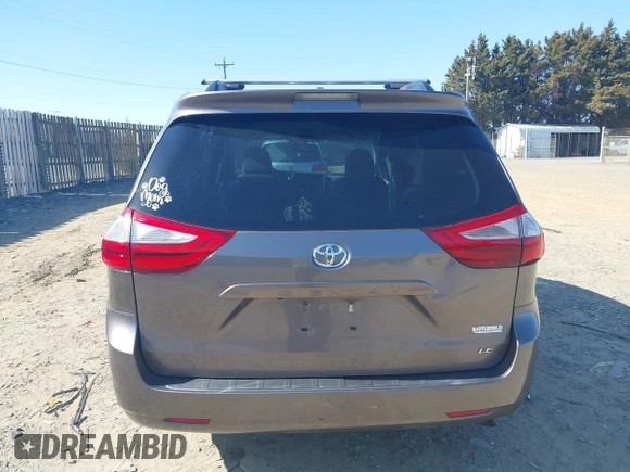 2016 Toyota Sienna LE AAS with VIN 5TDKK3DC3GS765784, listed as a IAAI auction lot 41759100 with 119,218 mi miles. Bid and sale history available at carsss.com. Image 16.